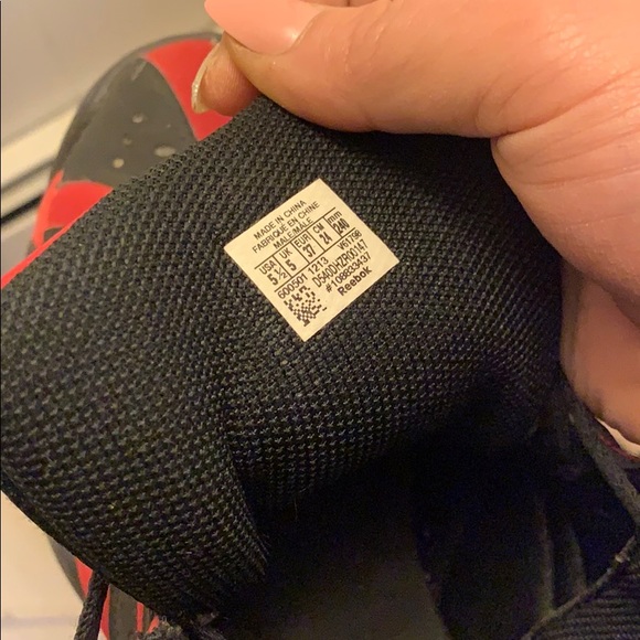 Reebok’s size 5 1/2 men’s - Picture 3 of 3